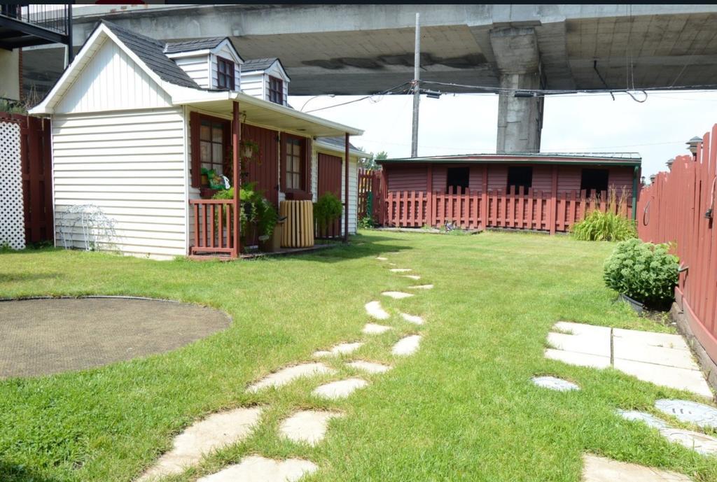 Villa Big Cozy House Montreal Exterior foto